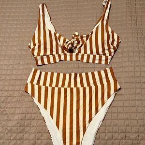 Aerie Swim Set
